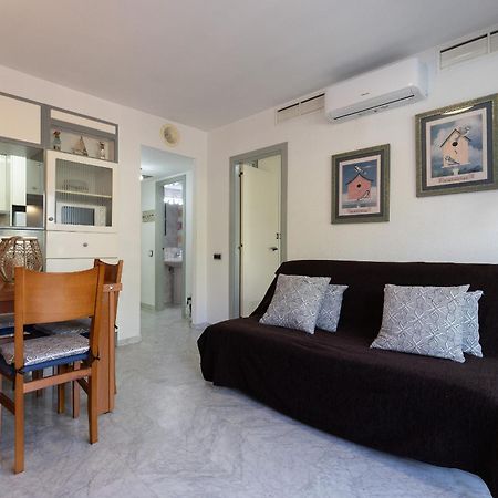 Uhc Cancun Apartments Salou Kültér fotó