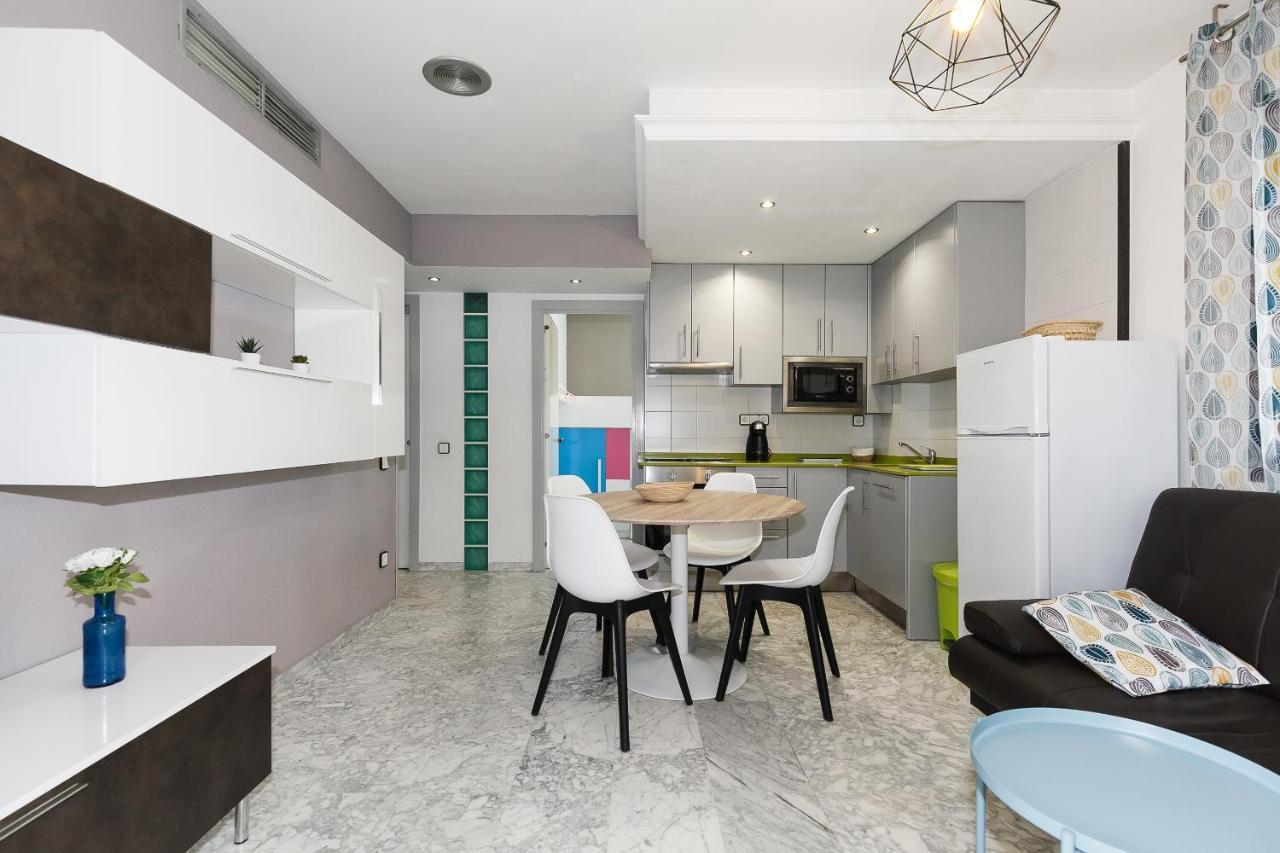Uhc Cancun Apartments Salou Kültér fotó